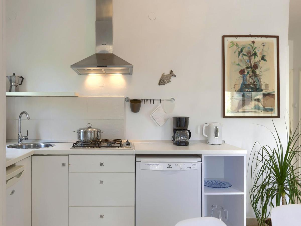 Apartment Laura By Interhome Pula Exteriör bild